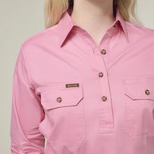 Load image into Gallery viewer, Mustang Women's Closed Front Workshirt - Blush
