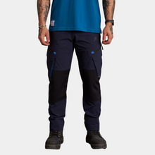 Load image into Gallery viewer, Anthem Men's Agility Pant - Navy
