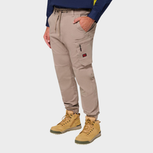 Load image into Gallery viewer, Hard Yakka Men's Toughmaxx Cuffed Pant - Desert
