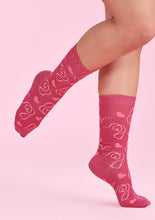 Load image into Gallery viewer, Biz Care Unisex Pink Ribbon Socks - Pink - 
