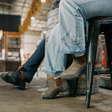 Load image into Gallery viewer, Blundstone Men's 730 Worklife Rustic Brown Leather Elastic Side Boot - Rustic Brown
