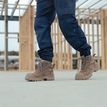 Load image into Gallery viewer, Blundstone Men's 8553 RotoFlex 5" Safety Boots - Stone
