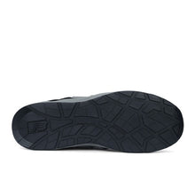 Load image into Gallery viewer, New Balance Men's Elite Lite - Black/Grey
