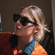 Load image into Gallery viewer, Safestyle Cruisers Black Frame/Polarised Uv400 - Black/Polarised
