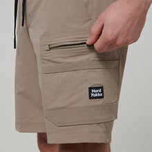 Load image into Gallery viewer, Hard Yakka Men&#39;s X Range X Mid-Short - Desert - Shorts
