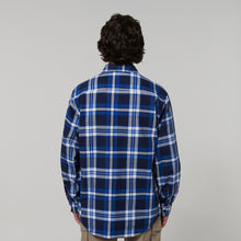 Load image into Gallery viewer, Hard Yakka Men&#39;s Long Sleeve Check Flannie - BLUE CHECK - Shirts
