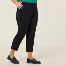 Load image into Gallery viewer, NNT Women&#39;s Crepe Stretchwaist 3/4 Pant - Black - Pants
