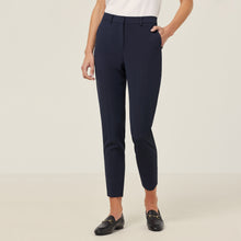Load image into Gallery viewer, NNT Women's Crepe Stretchwaist 3/4 Pant - Navy - Pants
