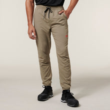 Load image into Gallery viewer, Hard Yakka Men&#39;s 3056 Zero Cuff Pants - Bedrock - Pants
