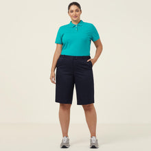 Load image into Gallery viewer, NNT Women&#39;s Poly Viscose Gaberdine Secret Waist Shorts - Ink Navy - Shorts
